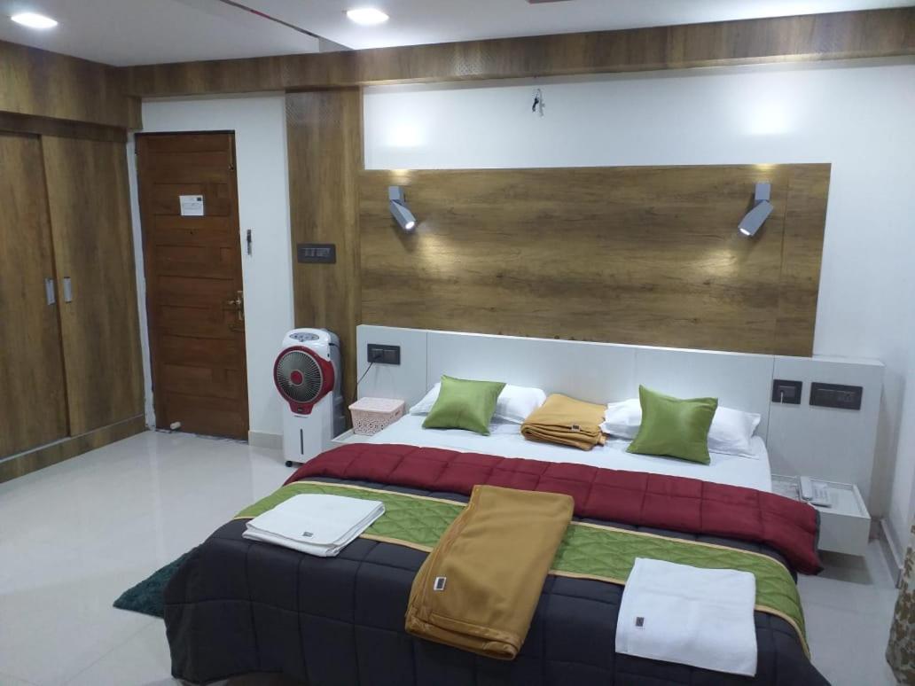 Grand Meridian Vinnamangalam Exterior foto