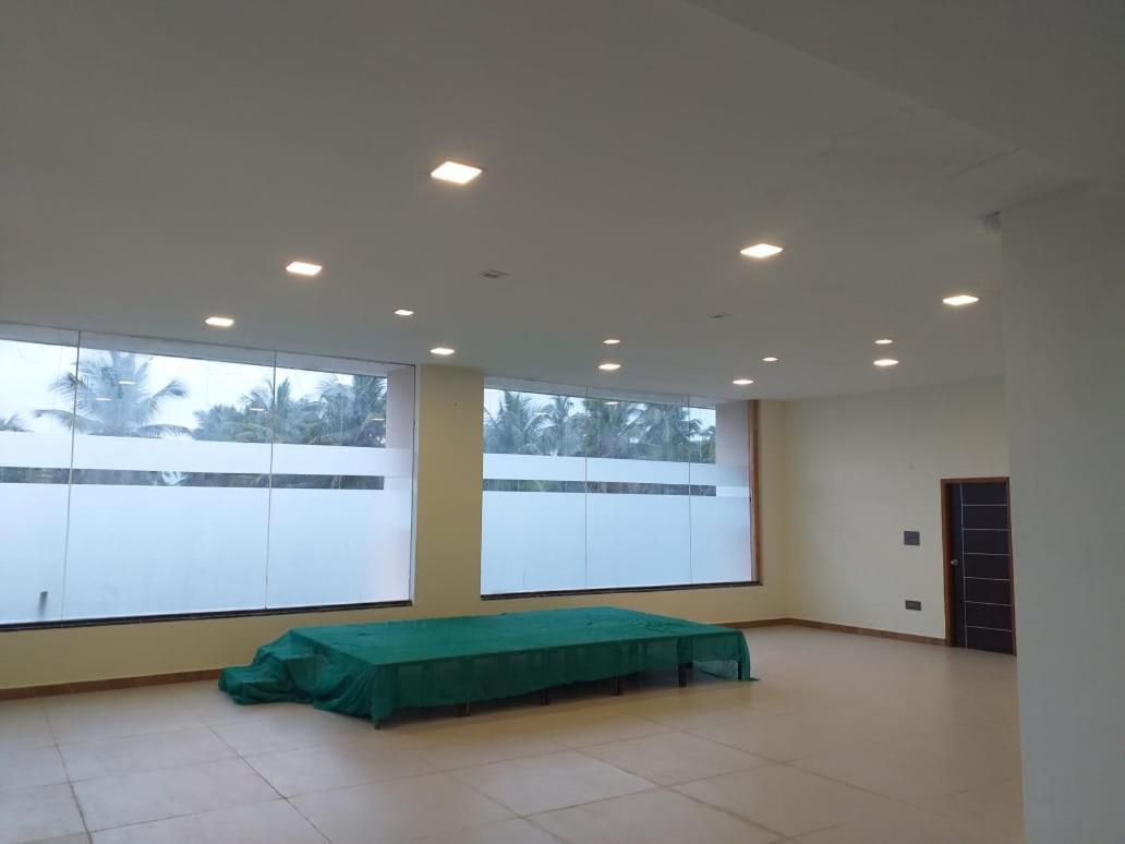 Grand Meridian Vinnamangalam Exterior foto