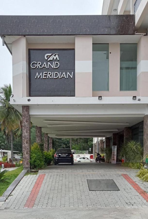 Grand Meridian Vinnamangalam Exterior foto